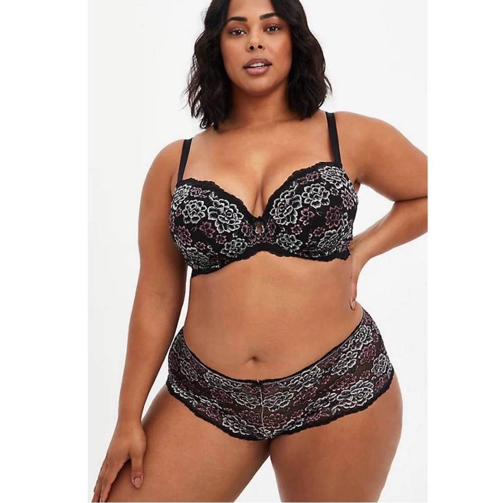 Torrid Floral Lace Underwire Bra - Black and Pink NWT SZ 40DDD - Picture 3 of 11